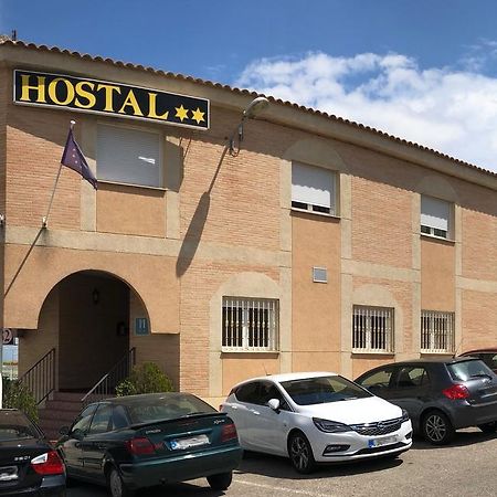 Hostal 82 Olías del Rey Екстериор снимка