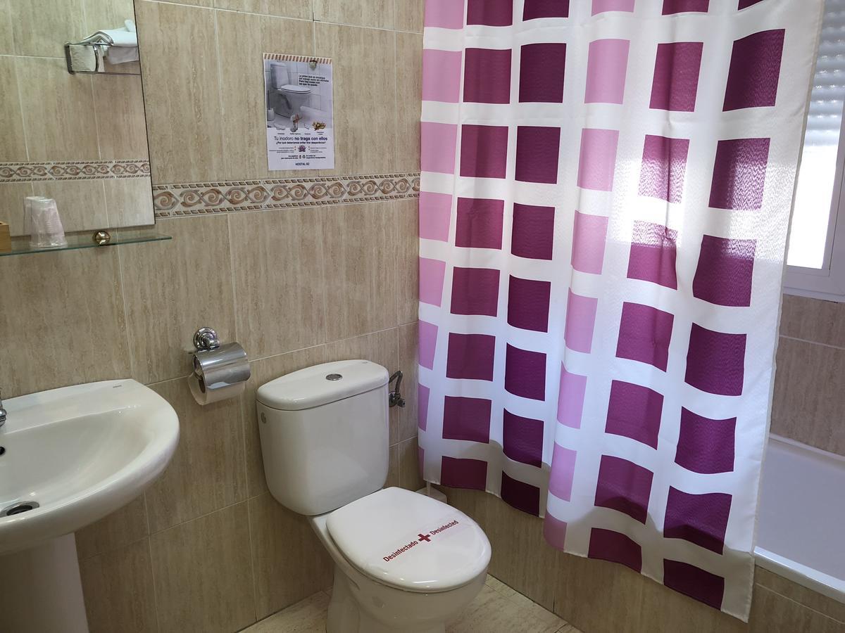 Hostal 82 Olías del Rey Екстериор снимка